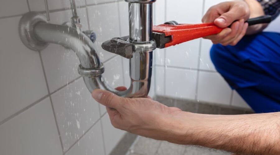 Professional expert plumbing services in Strandburg, SD